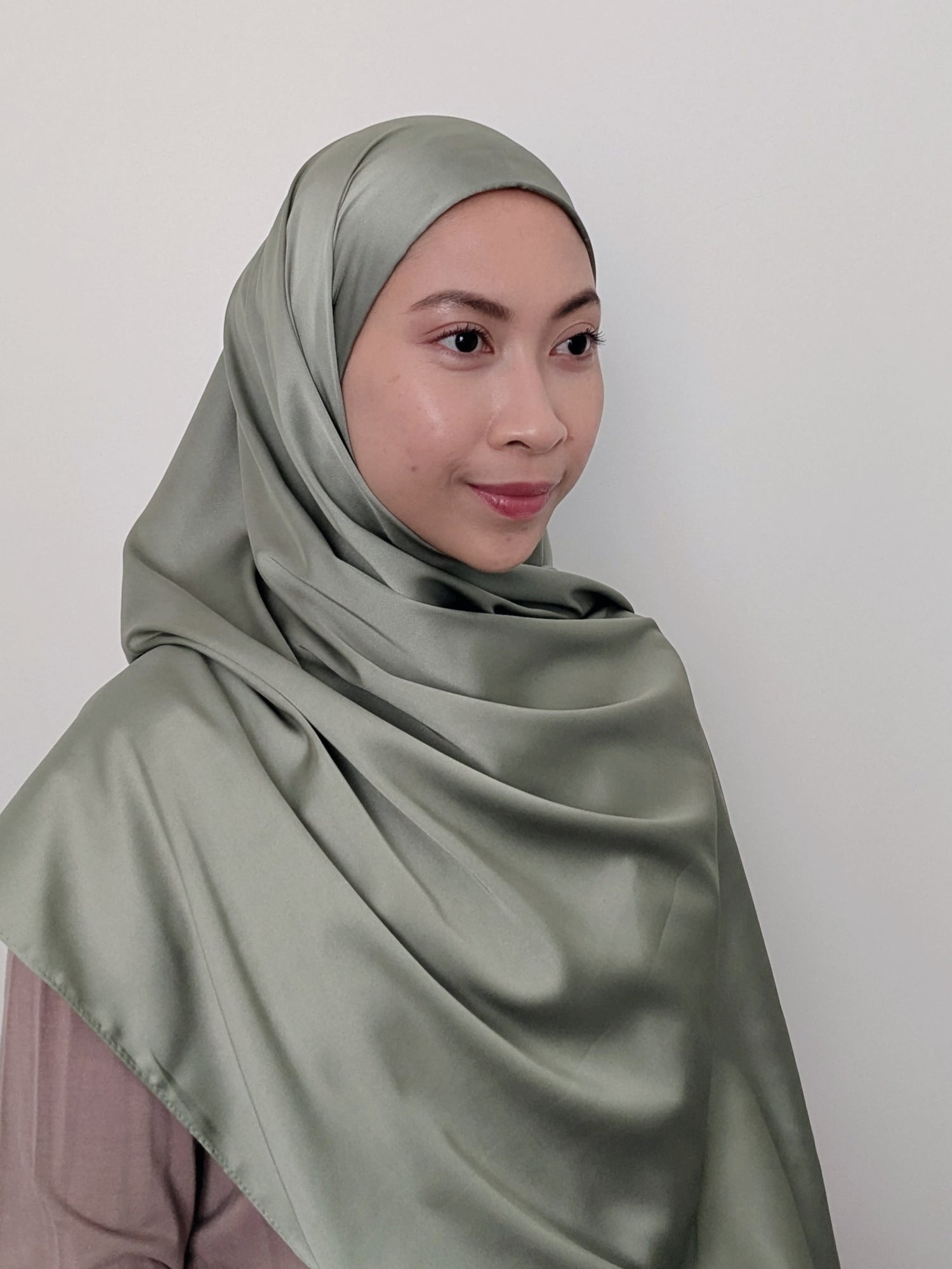 Resham - Everyday Elegance Solution