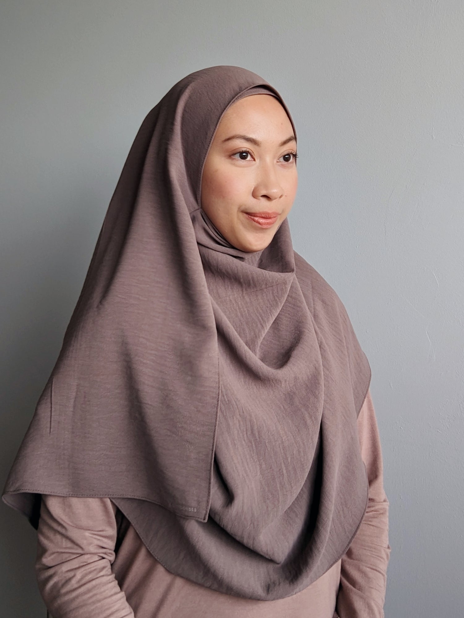 Tera Hijab - Non-Slip and Full Coverage