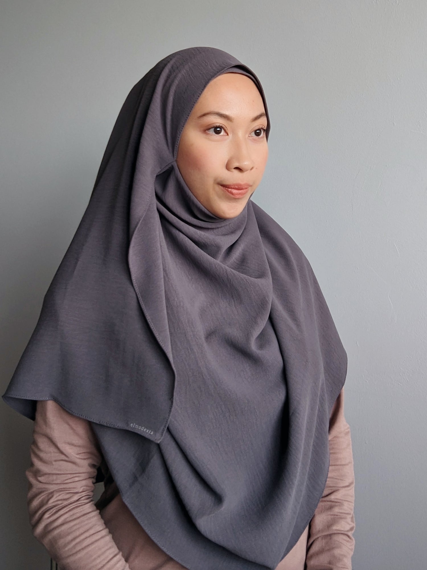 Tera Hijab - Non-Slip and Full Coverage